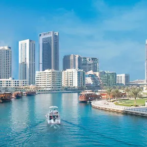 The First Collection Dubai Marina Dubaj