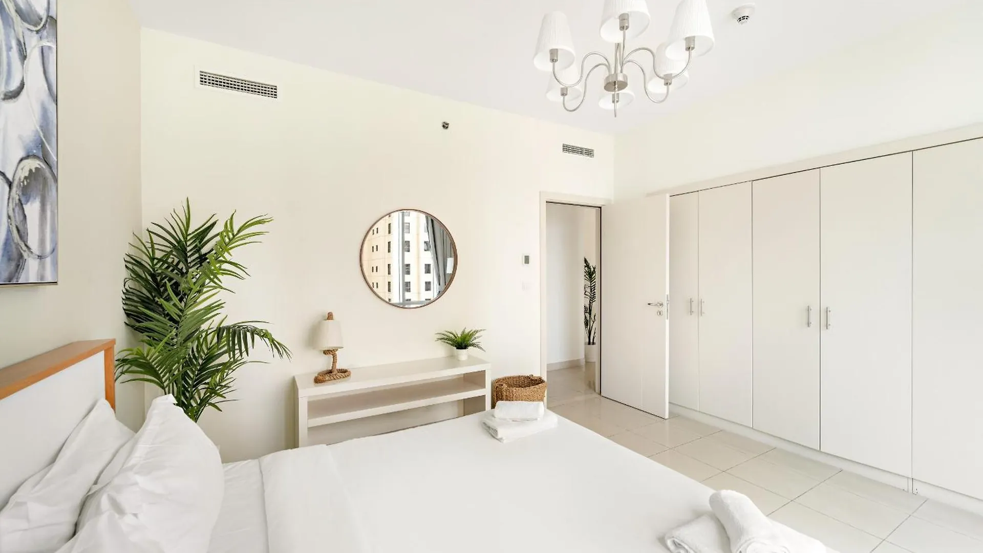 Vayk - Cozy 1 Bedroom Apartment With Stunning Views, Dubai Marina