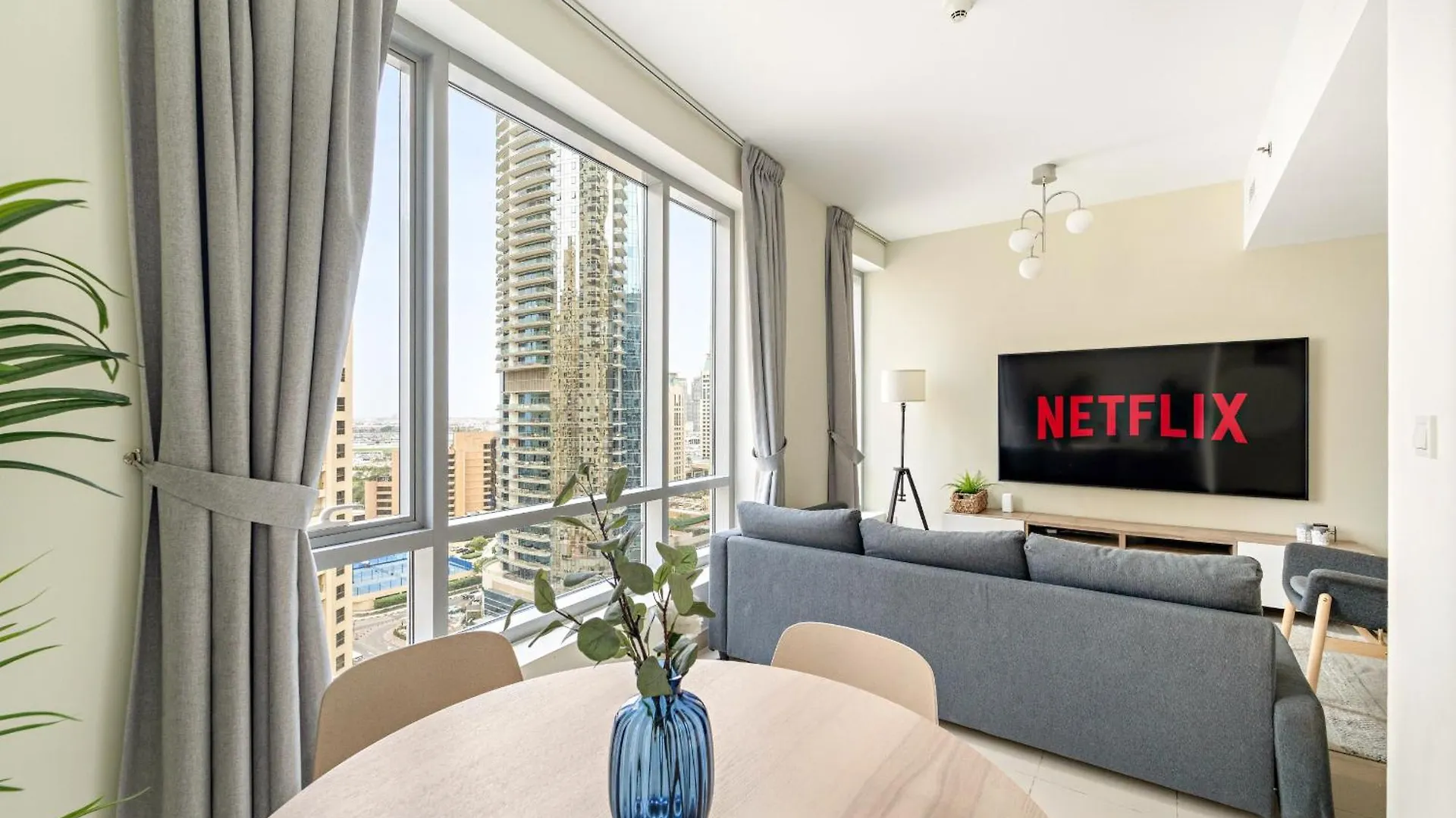 Vayk - Cozy 1 Bedroom Apartment With Stunning Views, Dubai Marina 0*,  Förenade Arabemiraten